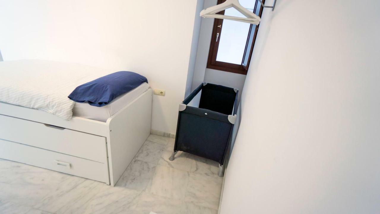 Rentalsevilla Espacioso Duplex En La Puerta Real Extérieur photo